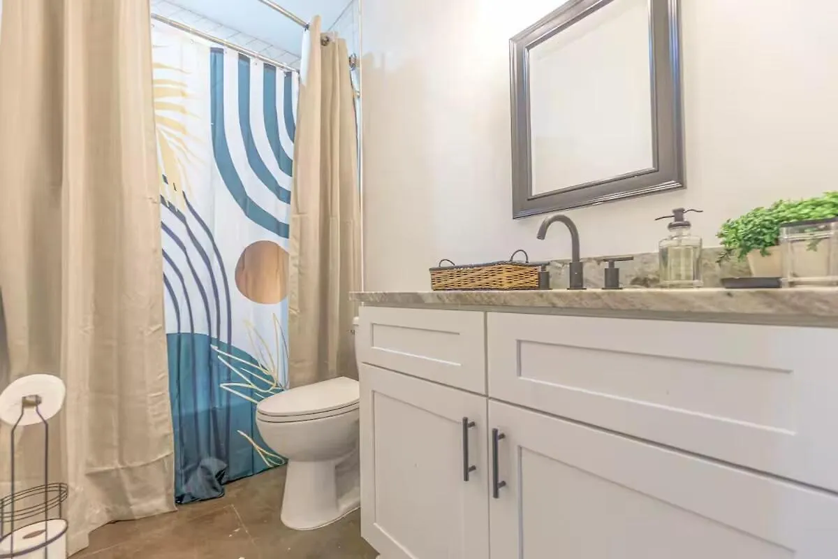 Villa 10 Mins To Downtown- Family Pet Friendly Haus In Midtown Memphis
